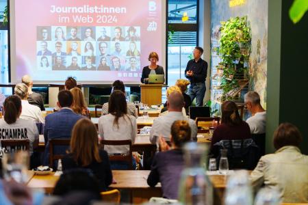 Social Media Gipfel vom 5. Juni 2024 in Zürich zum Thema Journalist:innen im Web
